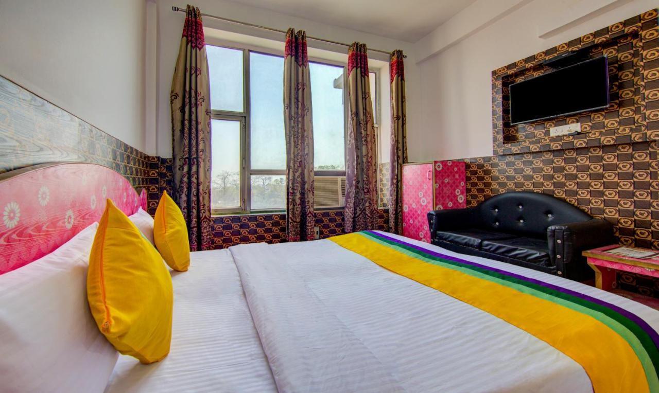 Itsy Hotels Satya Shree 格德拉 外观 照片